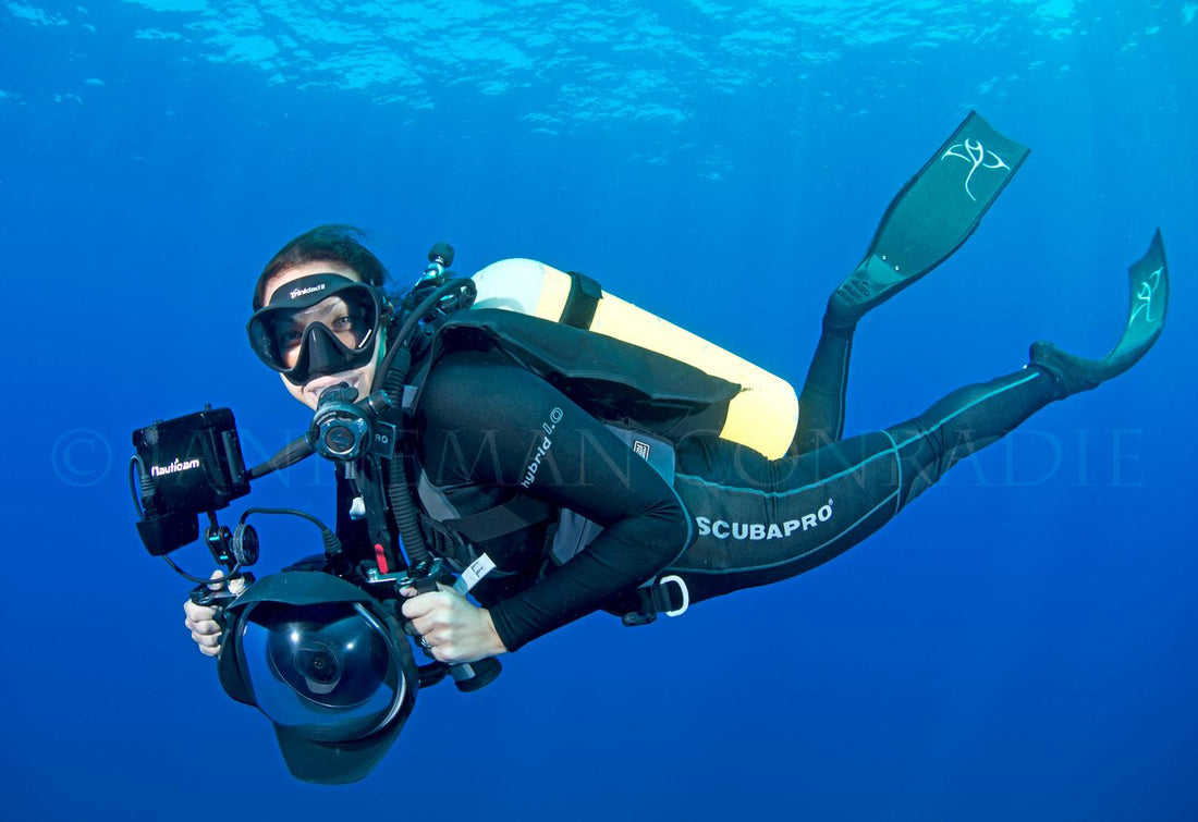 Andrea Marshall with her Spierre Pure Carbon fins