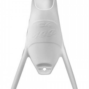 Spierre Fin Blades fitted to C4 400 White Foot Pockets