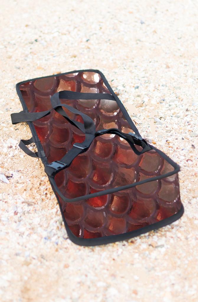 Spierre Padded Travel Fin Bag (Shorter Length) - Rose Bronze Design