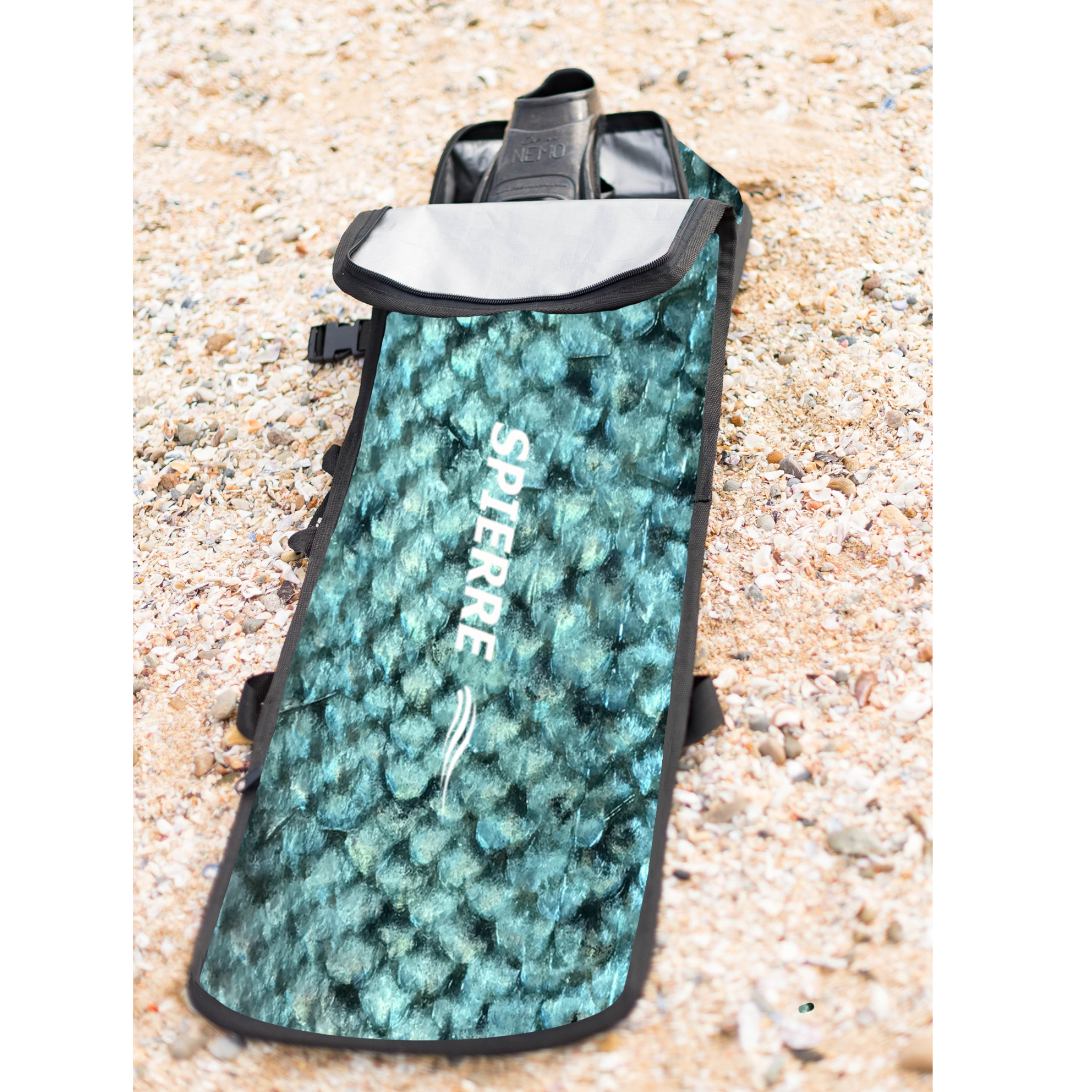 Spierre Luxury Padded Fin Bag in Fish Scale Design