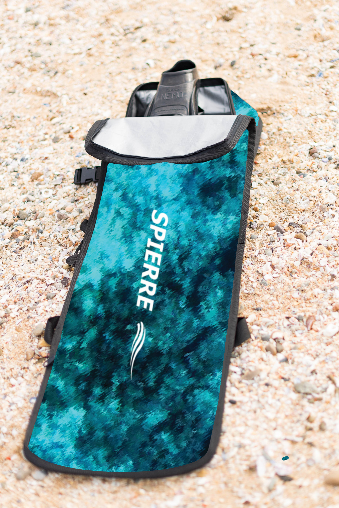 Spierre Padded Travel Fin Bag (Shorter Length) - Blue Ocean Reef Design