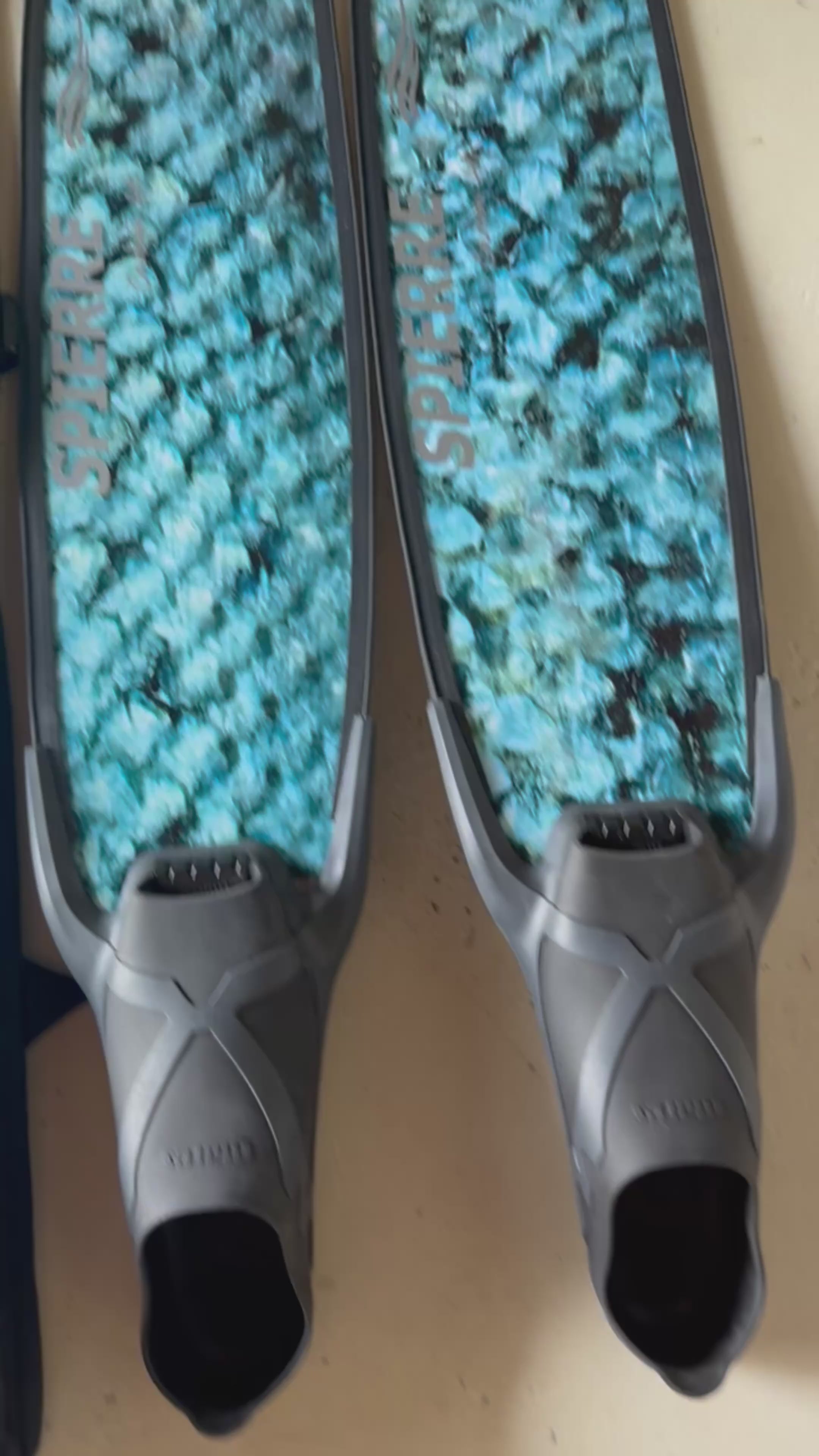 Carbon Art Fish Scale Fin Blades  - Apnea Range (Set/Pair)